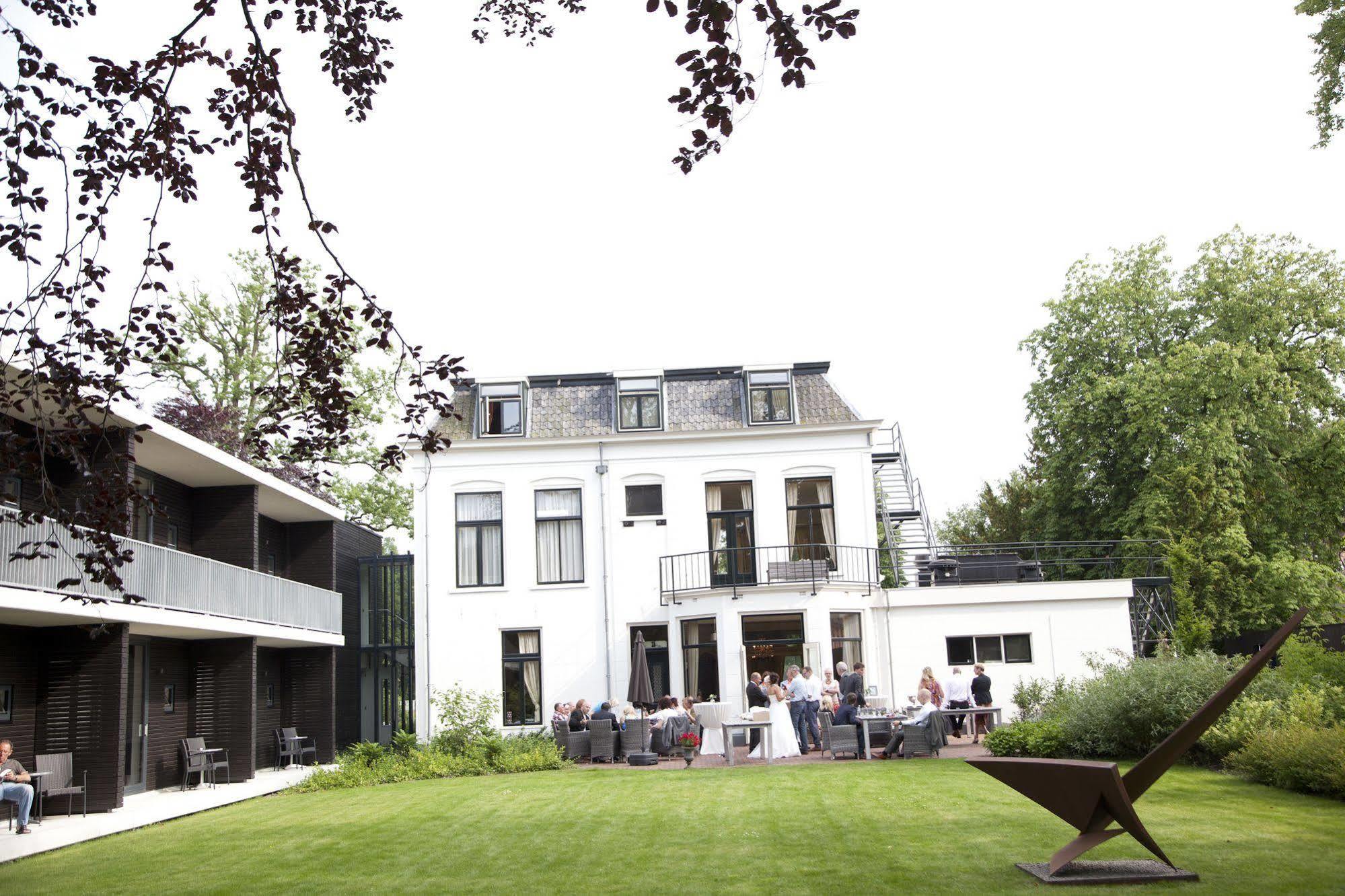 Hotel Restaurant Lunia Oldeberkoop Exterior foto